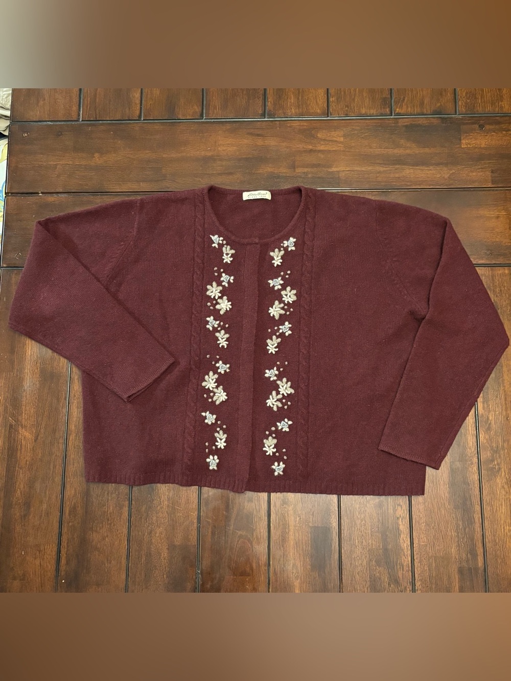 Eddie Bauer Wool Cardigan Maroon Floral-Embroidered Crewneck Sweater Button Up L
